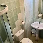 London 3* 康斯坦察