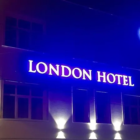 Otel London