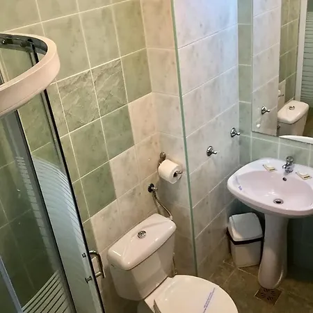 London 3* コンスタンツァ